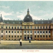 Történelmi bírósági épületek Erdélyben